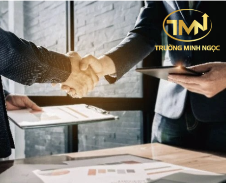 Ký kết hợp đồng và đăng tải thông tin chủ yếu của hợp đồng dự án đầu tư có sử dụng đất thực hiện như thế nào? (Ảnh minh hoạ)
