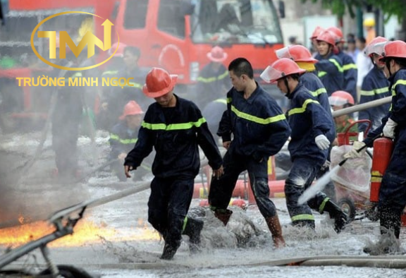 Nội dung huấn luyện, bồi dưỡng nghiệp vụ về phòng cháy và chữa cháy, cứu nạn, cứu hộ được quy định như thế nào? (Ảnh minh hoạ)