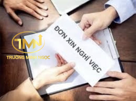 Người lao động muốn nghỉ việc phải báo trước bao nhiêu ngày? (Ảnh minh hoạ)