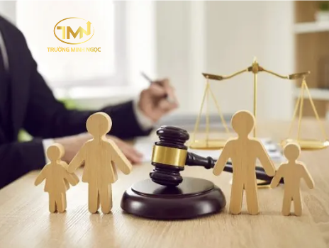 Trình tự, thủ tục thay đổi quyền nuôi con sau ly hôn (Ảnh minh hoạ)