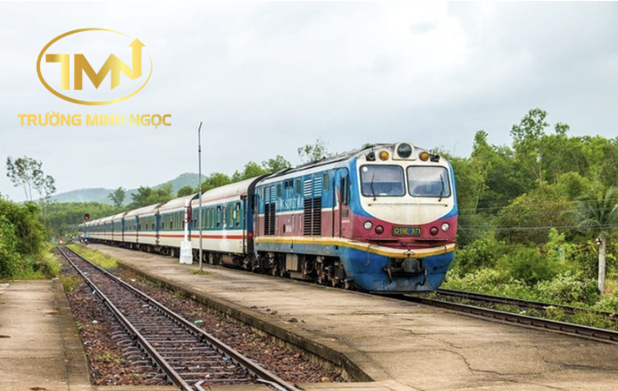 Từ ngày 01/01/2026 việc bảo vệ kết cấu hạ tầng đường sắt được quy định ra sao? (Ảnh minh hoạ)