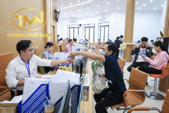 Hạn chót giải quyết chính sách với cán bộ công chức bị ảnh hưởng do sắp xếp bộ máy theo Kết luận 183-KL/TW là khi nào? (Ảnh minh hoạ)