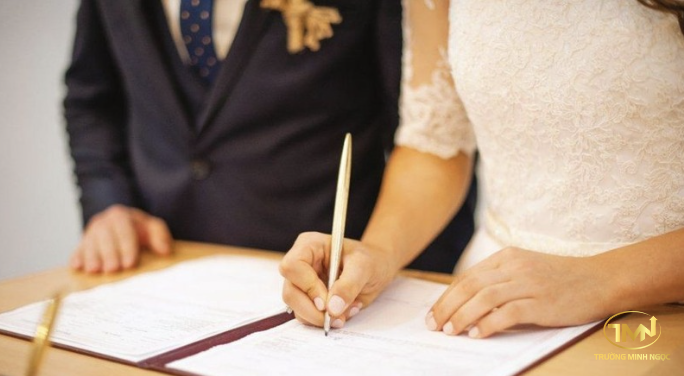Các giấy tờ cần chuẩn bị khi đăng ký kết hôn không có yếu tố nước ngoài (Ảnh minh hoạ)