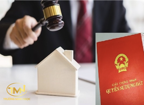 Thủ tục bổ sung thêm tên vào sổ đỏ từ ngày 01/8/2024 (Ảnh minh hoạ)