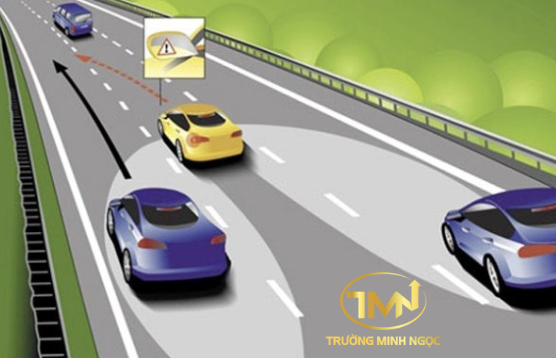 Từ ngày 01/01/2025, các trường hợp được vượt xe từ phía bên phải (Ảnh minh hoạ)