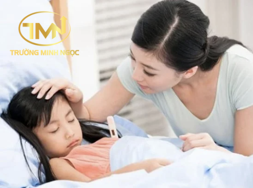 Từ ngày 01/7/2025, con ốm đau người lao động được nghỉ tối đa bao nhiêu ngày? (Ảnh minh hoạ)
