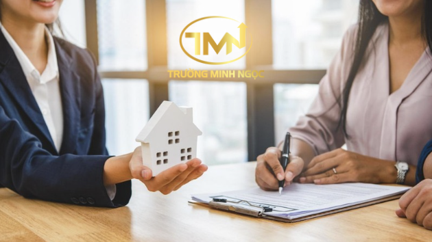 Cá nhân hành nghề môi giới bất động sản thường gặp phải những lỗi nào và mức xử phạt ra sao? (Ảnh minh hoạ)