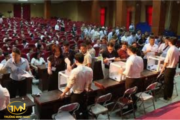 Từ 01/01/2025, trúng đấu giá đất rồi bỏ cọc sẽ bị cấm đấu giá đến 5 năm