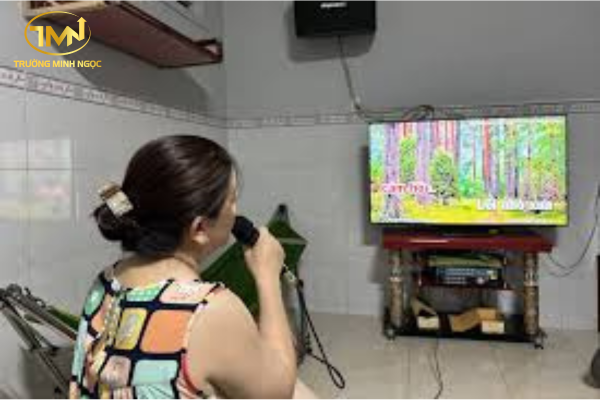 Muốn hát karaoke trong dịp Tết Nguyên Đán mà không bị phạt thì phải giảm tiếng ồn xuống bao nhiêu dBA?