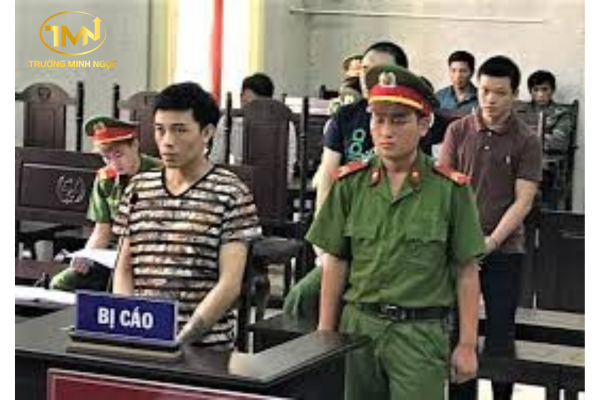 Mức án cao nhất đối với người phạm tội mua bán người trên 16 tuổi là bao nhiêu năm tù?